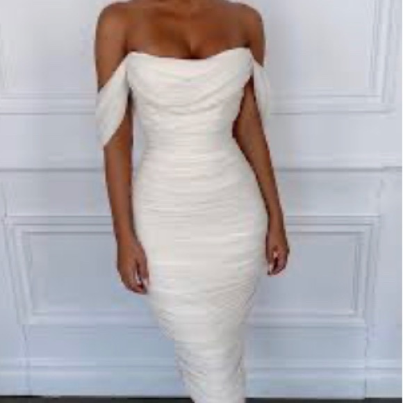 White Chiffon/Rayon Draped Evening Dress Sz10 - Picture 11 of 16